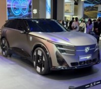 Peugeot Concept 8 // Source : Vincent Sergère - Frandroid Peugeot Concept 8 // Source : Vincent Sergère - Frandroid
