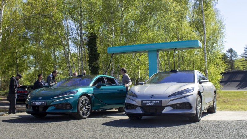 Objectif 20 000 stations en 2026 : BYD s’allie à un géant du pétrole pour imposer sa recharge en 5 minutes en Chine
