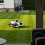 Ce robot tondeuse premium Mammotion voit en 3D, n’a pas besoin de base GPS et s’allège de 900 € Ce robot tondeuse premium Mammotion voit en 3D, n’a pas besoin de base GPS et s’allège de 900 €