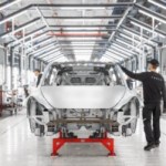 J’ai visité l’usine européenne de Tesla : voici les vrais secrets de fabrication de la Model Y J’ai visité l’usine européenne de Tesla : voici les vrais secrets de fabrication de la Model Y