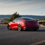 Piégés dans leur Tesla en feu : le rapport glaçant qui remet en cause le « tout électronique » Piégés dans leur Tesla en feu : le rapport glaçant qui remet en cause le « tout électronique »