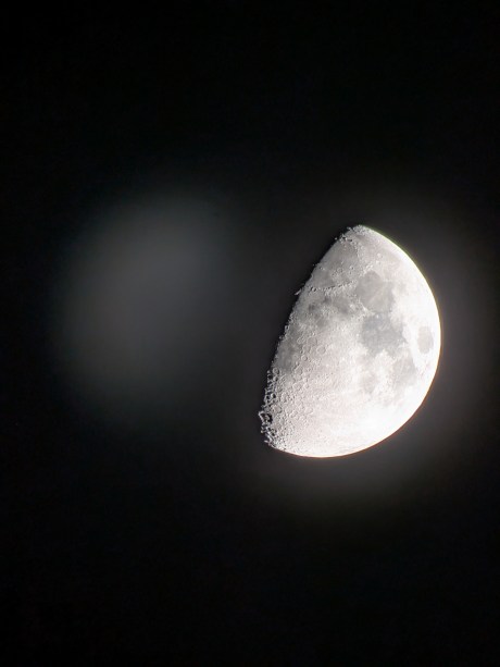 La Lune avec mon Pixel 10