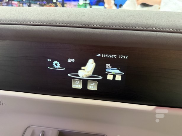 Volkswagen ID. Era 9X // Source : Vincent Sergère pour Frandroid
