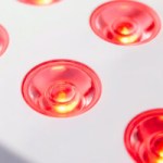Ultrahuman Photon : après les bagues connectées, cette marque lance un appareil de thérapie à la lumière rouge