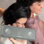 Endurante et étanche, l&rsquo;une des meilleures enceintes pas chères est à prix cassé sur Amazon