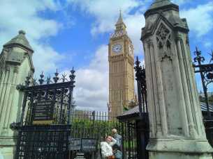 Big Ben avec les BV100