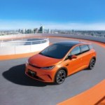 Plus de 1 000 km d’autonomie : BYD transforme sa citadine électrique en une hybride redoutable Plus de 1 000 km d’autonomie : BYD transforme sa citadine électrique en une hybride redoutable