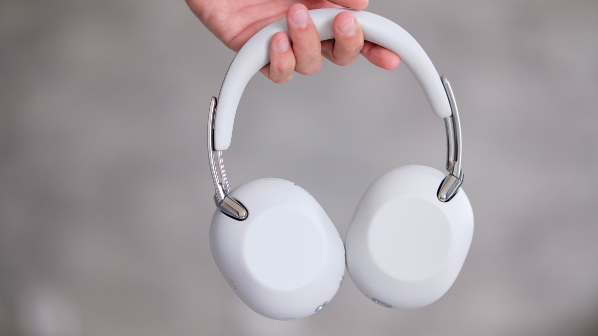 Noté 9/10 et en promo à -80 €, ce casque Sony 1000X The ColleXion mise sur l’excellence sonore