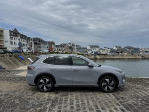 Essai Geely E5 // Source : Paul-Émile CASSORET pour Frandroid