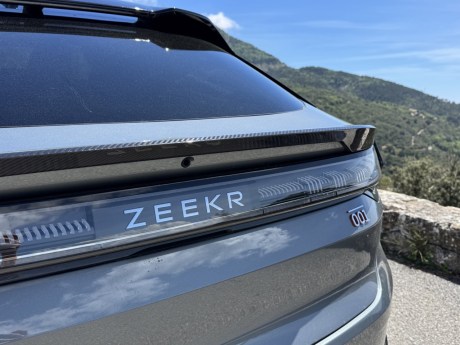 Essai Zeekr 001 en France  // Source : Paul-Émile CASSORET pour Frandroid