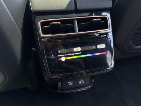 Essai Zeekr 001 en France  // Source : Paul-Émile CASSORET pour Frandroid