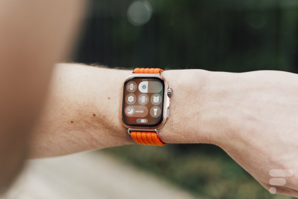La Huawei Watch Fit 5 Pro // Source : Chloé Pertuis - Frandroid