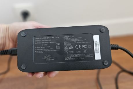 Nakamura Crosslite chargeur