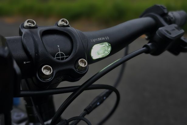 Nakamura Crosslite éclairage avant