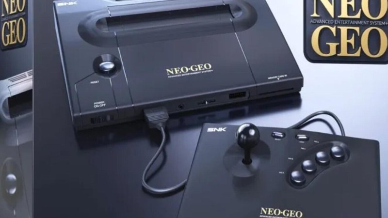 La console Neo Geo AES Plus est de retour en promotion pendant les précommandes