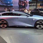 « Peugeot a une carte à jouer » : le patron du design Peugeot nous explique pourquoi la marque revient en Chine avec ces deux voitures électriques hors normes « Peugeot a une carte à jouer » : le patron du design Peugeot nous explique pourquoi la marque revient en Chine avec ces deux voitures électriques hors normes
