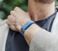 Le Google Fitbit Air // Source : Chloé Pertuis - Frandroid Le Google Fitbit Air // Source : Chloé Pertuis - Frandroid