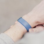 Le Google Fitbit Air // Source : Chloé Pertuis - Frandroid