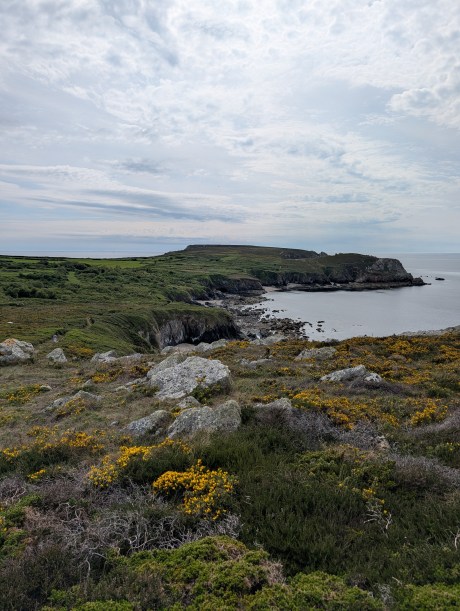Randonnée sur la presqu'île de Crozon. // Source : Omar Belkaab pour Frandroid