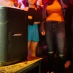 Mi-enceinte Bluetooth, mi-sono pour les petits concerts, la Bose S1 Pro+ perd 220 € Mi-enceinte Bluetooth, mi-sono pour les petits concerts, la Bose S1 Pro+ perd 220 €