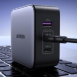 Ce chargeur 65 W à trois ports est taillé pour les globe-trotteurs, et il est à -50 % sur Amazon Ce chargeur 65 W à trois ports est taillé pour les globe-trotteurs, et il est à -50 % sur Amazon