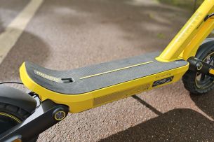 Xiaomi Electric Scooter 6 Ultra deck