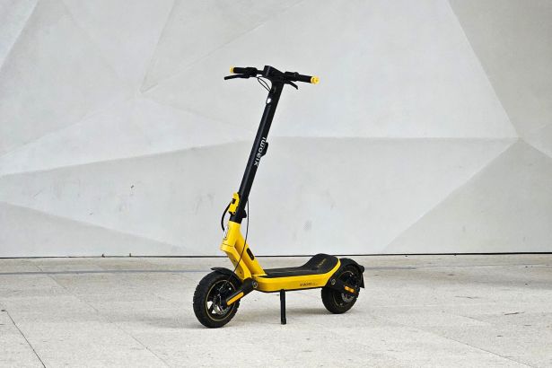 Xiaomi Electric Scooter 6 Ultra design avant