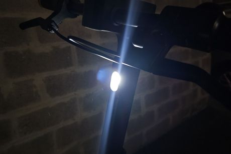 Xiaomi Electric Scooter 6 Ultra éclairage avant