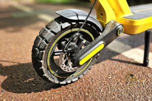 Xiaomi Electric Scooter 6 Ultra freins