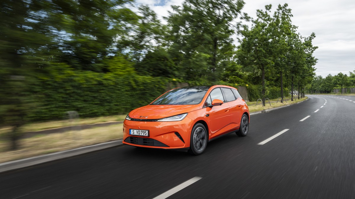 -13 % en Chine, +154 % à l’export : comment BYD mise tout sur l’international pour sauver les meubles