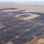 La Chine bâtit une « Grande Muraille » de panneaux solaires de 400 km pour repousser le désert