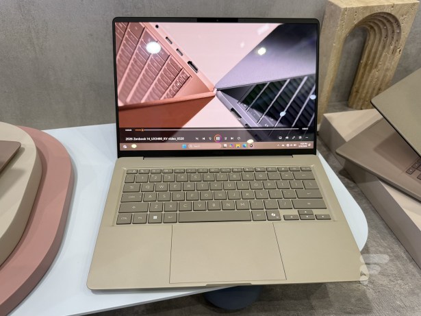L'Asus Zenbook 14 (UX3480) // Source : Frandroid