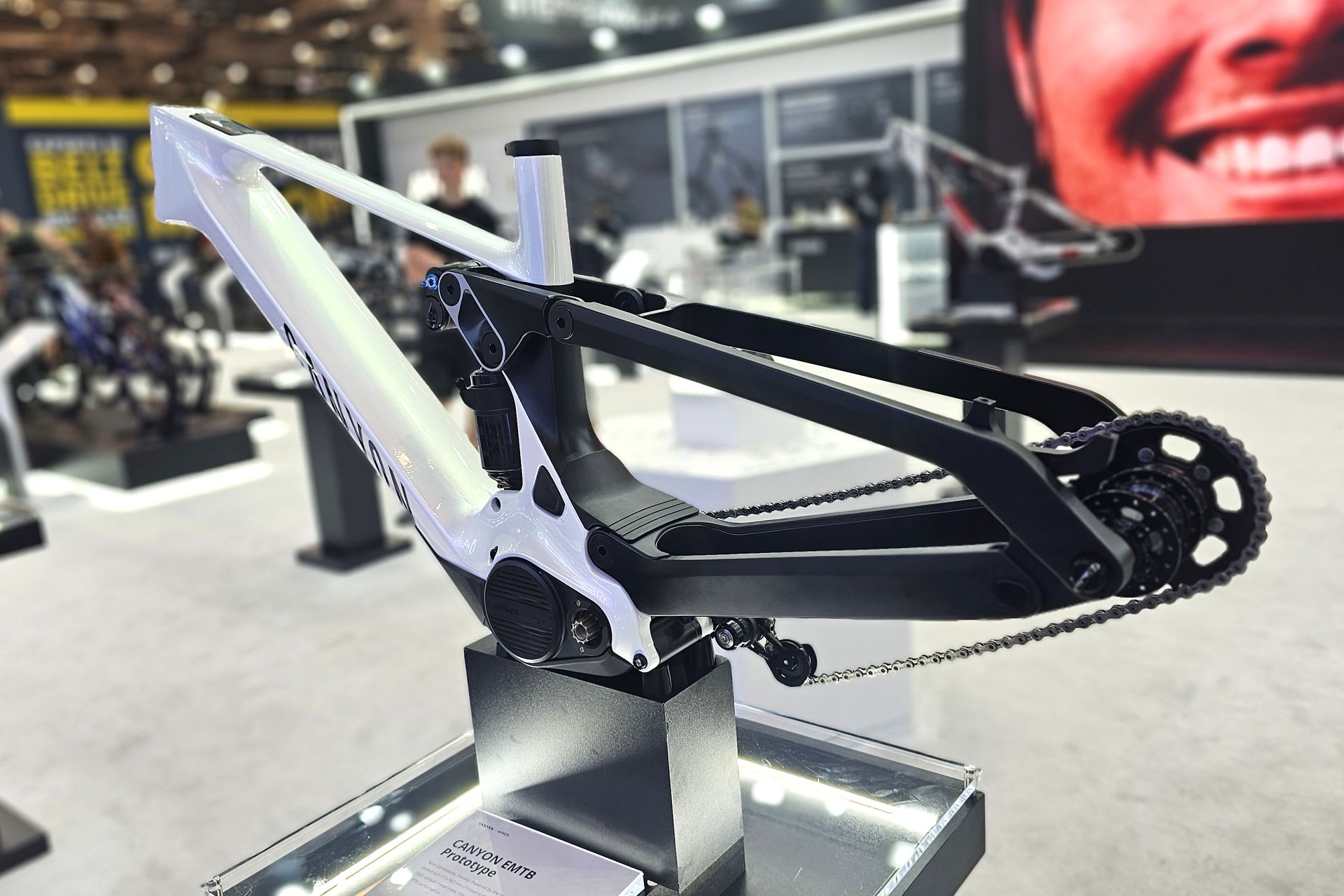Avinox MG Concept Canyon Eurobike 2026