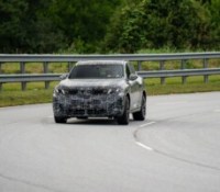 BMW iX5 // Crédit : BMW