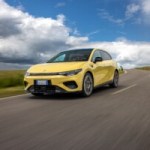 1 voiture sur 5 vendue en Europe est une voiture électrique : Tesla remonte, Leapmotor explose