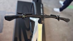 Le cockpit carbone. // Source : M. Lauraux pour Frandroid