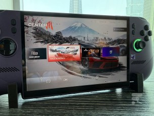 MSI Claw 8 EX AI+ avec Intel Arc G3 Extreme // Source : Frandroid