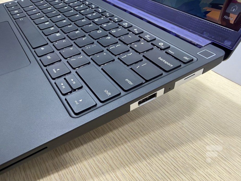 Framework Laptop 13 Pro sous Linux // Source : Frandroid