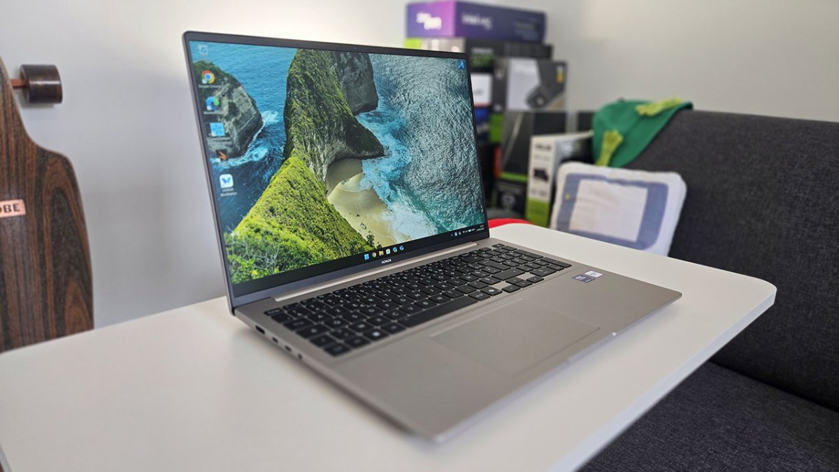 Endurant et léger, le Honor MagicBook 16 noté 8/10 vaut davantage le détour quand il est 150 € moins cher