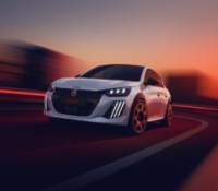Peugeot e-208 GTi // Source : Peugeot