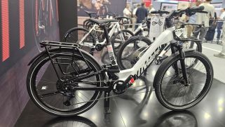 Peugeot eT01 TS VTC électrique Eurobike 2026