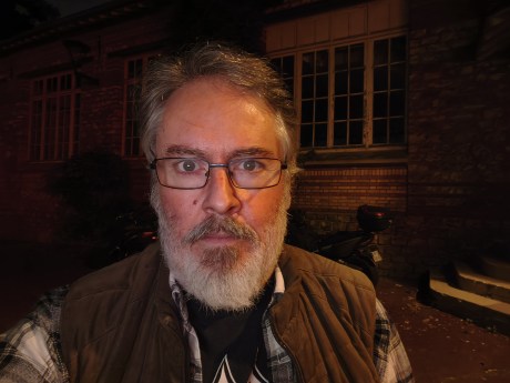 Razr 70 - selfie nuit (2)