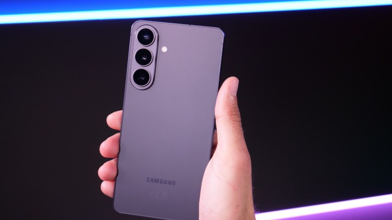Samsung réserve 70 % de sa mémoire à Nvidia, Microsoft et Google : la facture va s’alourdir pour nos PC et smartphones