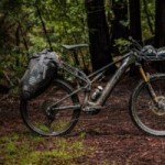 Qui a dit que les VTT électriques n’étaient pas taillés pour le bikepacking ? Voici l’ultra polyvalent Specialized Levo 4 X Qui a dit que les VTT électriques n’étaient pas taillés pour le bikepacking ? Voici l’ultra polyvalent Specialized Levo 4 X
