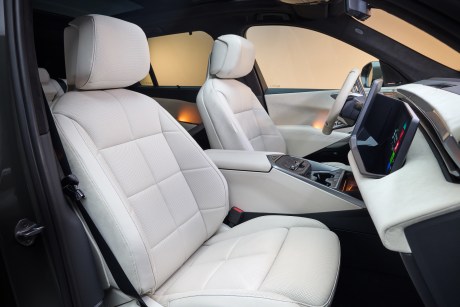 BMW iX5 // Source : BMW