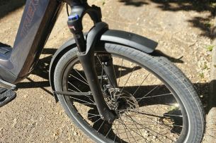 Trek Charter 2026 test écran suspension