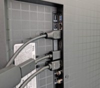 TV entrées HDMI // Source : Sylvain Pichot - Frandroid