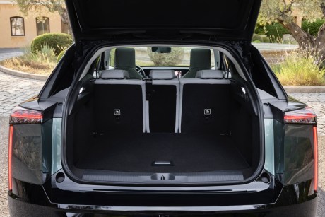 Essai DS N°7 Long Range // Source : DS Automobiles