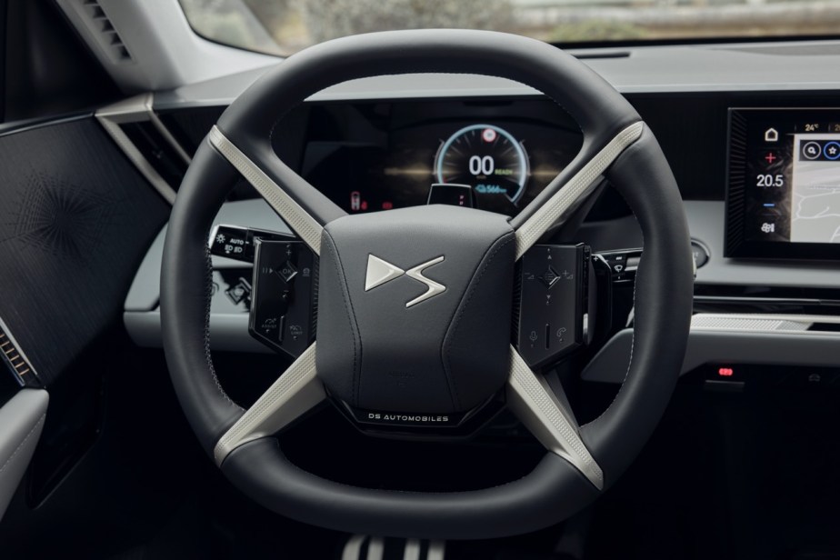 Essai DS N°7 Long Range // Source : DS Automobiles