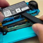 Nintendo Switch : un guide officiel vous montre les 13 étapes pour remplacer la batterie des nouveaux Joy-Con